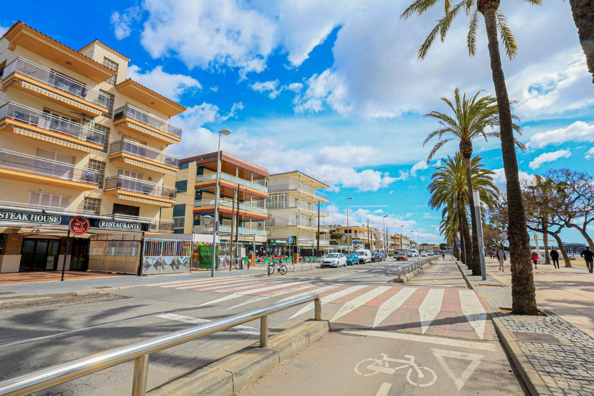 Apartament Xaloc Only Families Cambrils Zewnętrze zdjęcie